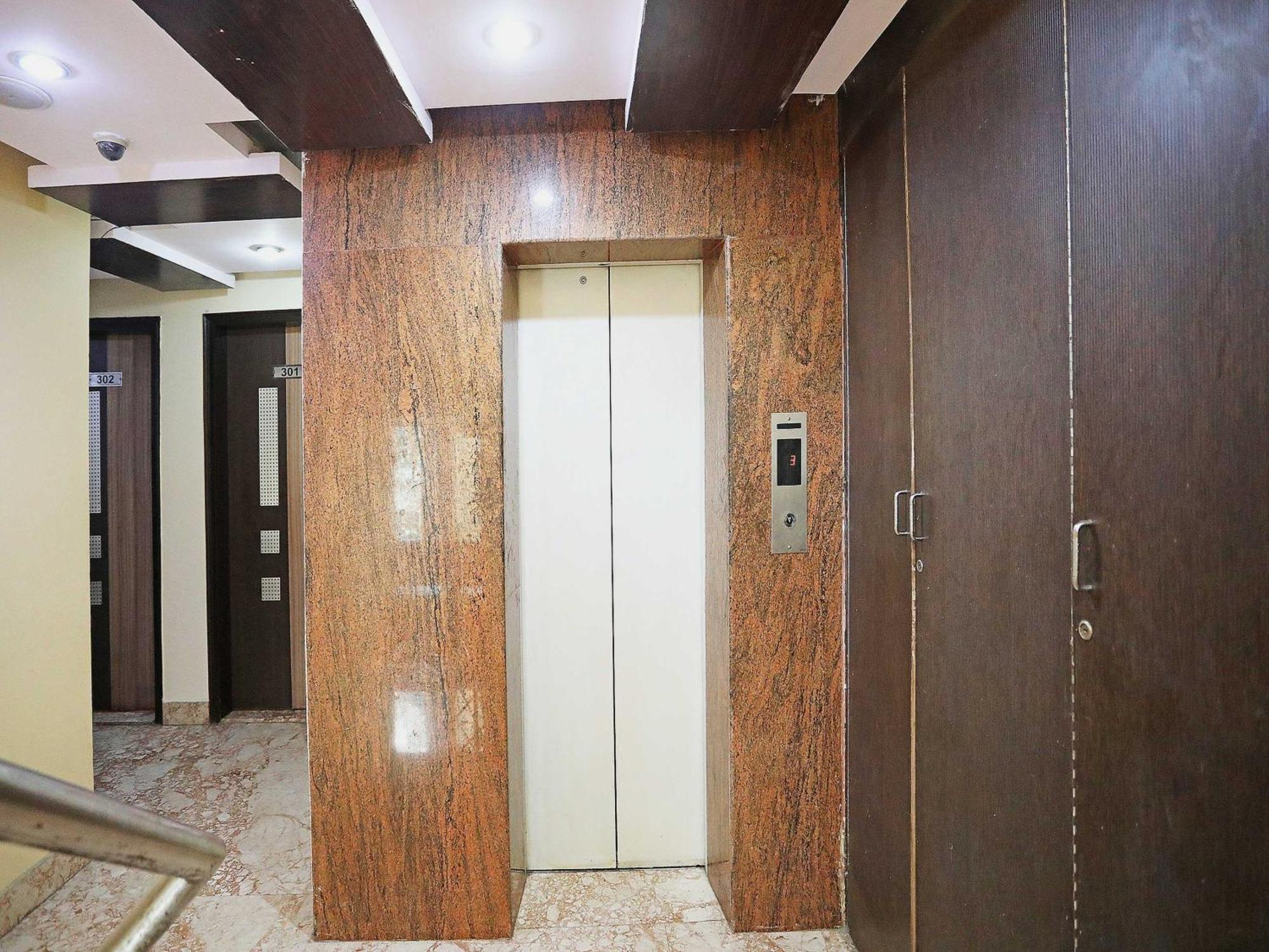 Hotel O Vedas Heritage Delhi (National Capital Territory of India) Eksteriør bilde