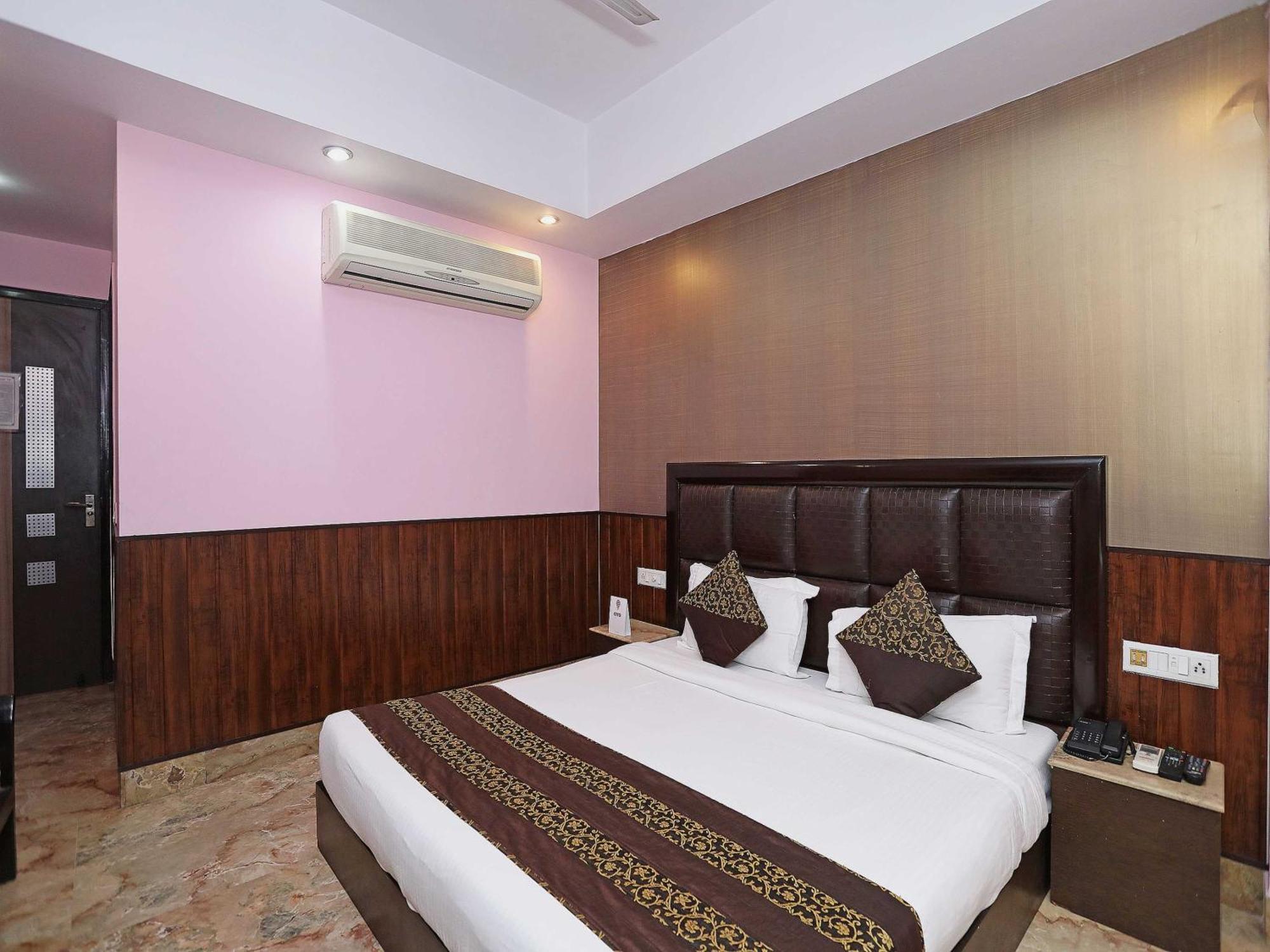 Hotel O Vedas Heritage Delhi (National Capital Territory of India) Eksteriør bilde