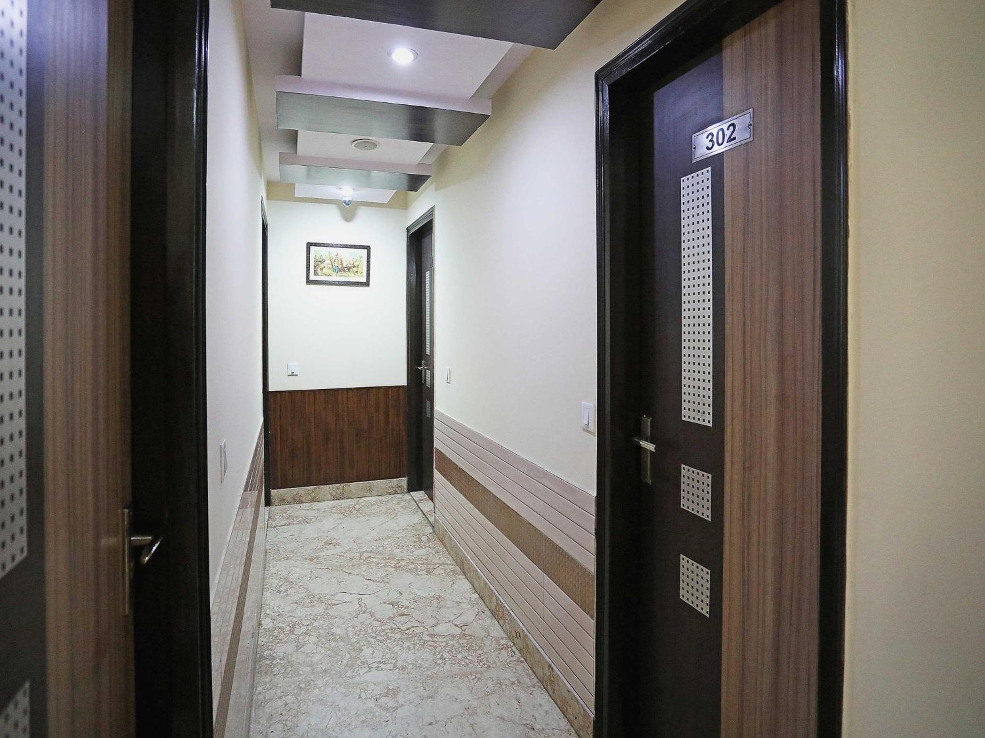 Hotel O Vedas Heritage Delhi (National Capital Territory of India) Eksteriør bilde